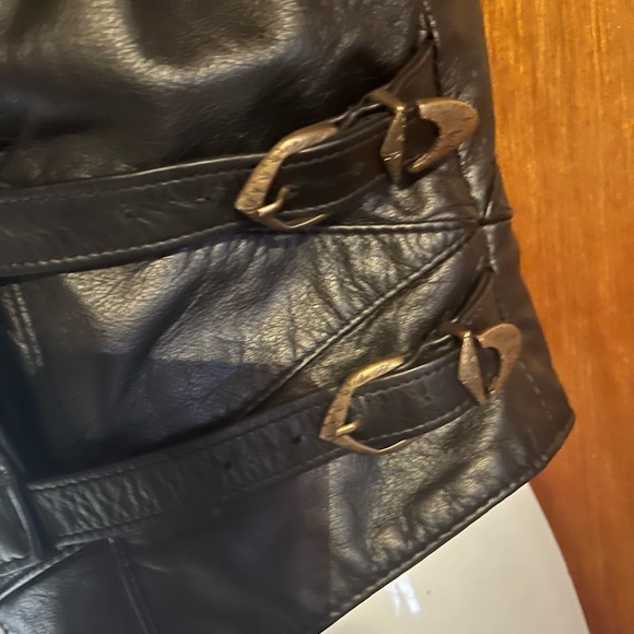 Ladies Leather Vest The Leather Ranch size Small - Picture 5 of 9